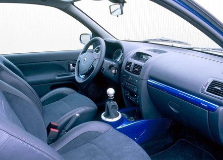 Renault Clio V6 Renault Sport 2003 1024 13