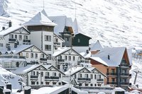 Sierra Nevada: cómo ahorrarte la cola para comprar el forfait