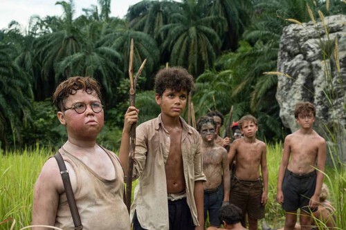 La historia real de 'El señor de las moscas': seis chicos pasaron más de un año en una isla desierta, pero con un final muy distinto