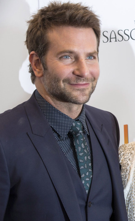 Bradley Cooper, suspenso en la asignatura de combinar camisa y corbata