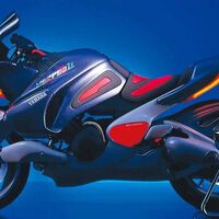 El día que Yamaha puso patas arriba el mundo con esta extravagante moto: es Morpho, y se adaptaba al piloto
