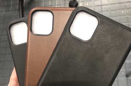 Surgen unas fundas que muestran una abertura con más espacio para las cámaras en el próximo iPhone