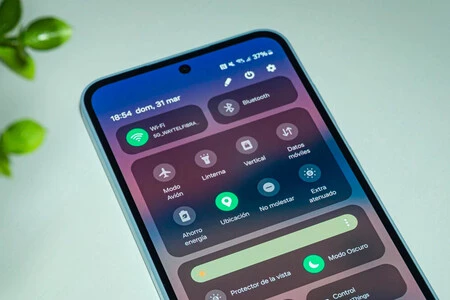 ギャラクシーA352