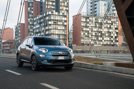 La familia Fiat 500 Mirror estrena Mopar Connect, con el que controlar en tiempo real el vehículo vía smartphone