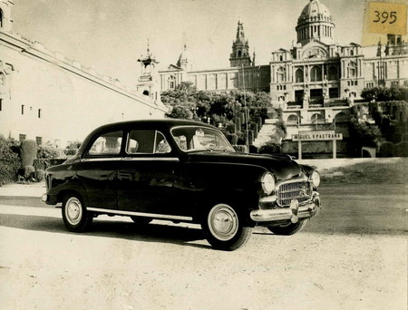 El SEAT 1400 celebra su 65º aniversario: así era el primer modelo de la historia de la marca