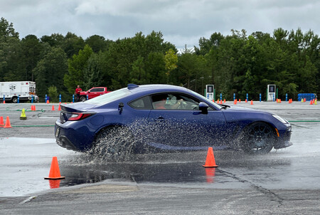 Brz 2