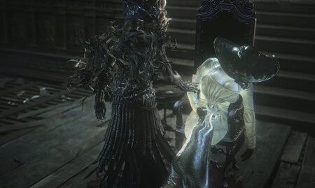Lady Dimitrescu se cuela en Bloodborne vía mod para enfrentarse a la temible Lady Maria, protagonizando un duelo bestial