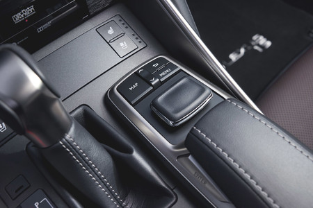 Lexus IS 300h 2017, toma de contacto