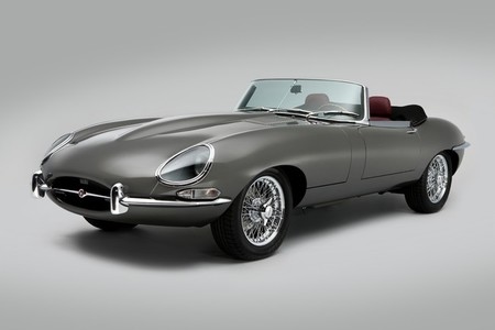 El Jaguar Type-E se estira por primera vez