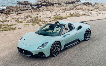 Maserati MC20
