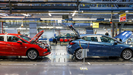 La sexta generación del Opel Astra llegará en 2021 y se ofrecerá también como un híbrido enchufable