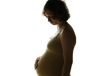 Tomar probióticos durante el embarazo ayudaría a evitar la obesidad postparto