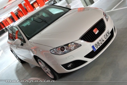 SEAT Exeo