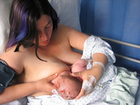 Mitos sobre la lactancia materna: "Con una cesárea la subida de leche materna tarda más"‏