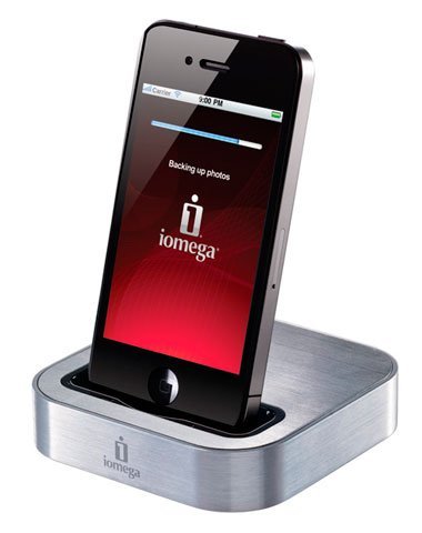 Iomega SuperHero Backup & Charger, cargar y respaldar todo en uno