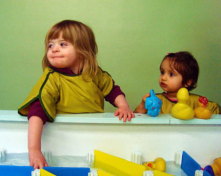 ¿Por qué es bueno que los niños estén con otros niños?
