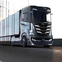 Objetivo, hidrógeno: el transporte europeo quiere desplegar 95.000 camiones de pila de combustible y 1.000 hidrogeneras para 2030