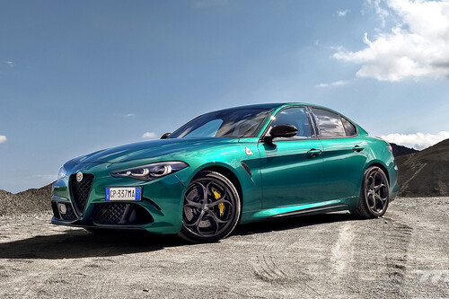 Probamos el Alfa Romeo Giulia QV, una bestia de 520 CV más barata que un BMW M3 y que demuestra que aún se puede disfrutar conduciendo
