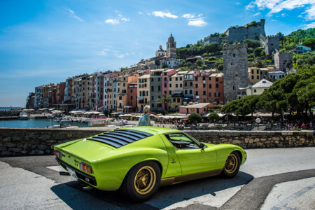 Lamborghini Miura Aniversario 3
