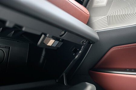 Lexus NX 2026 interior