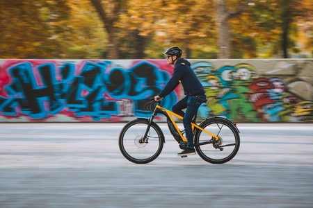 El futuro de la movilidad en España para la bicicleta eléctrica: un 40% de los encuestados la utilizaría