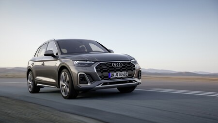 Audi Q5 y Q5 Sportback TFSIe: un SUV híbrido enchufable con etiqueta CERO y hasta 367 CV, desde 60.210 euros