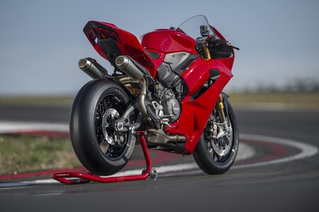 Ducati Panigale V2 S 2025 Prueba 004