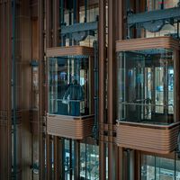 Mientras medio mundo está preocupado por el envejecimiento, una industria se frota las manos: la del ascensor