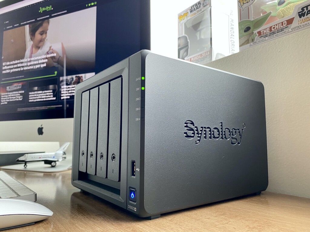 Synology DS920+, lo hemos probado: un bestial NAS con memoria SSD y cuatro bahías listo para crear nuestra propia nube privada