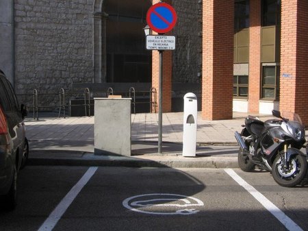 Electrolineras a pie de calle