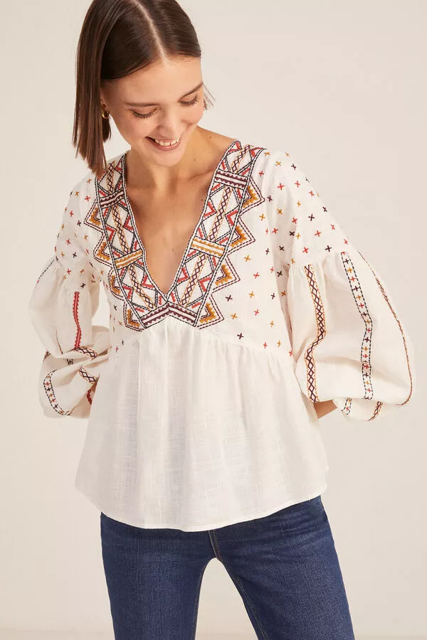 Blusa Boho Bordados