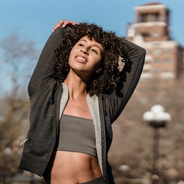 Una rutina de 15 minutos y 3 ejercicios para conseguir un abdomen plano y fuerte y una cintura fina