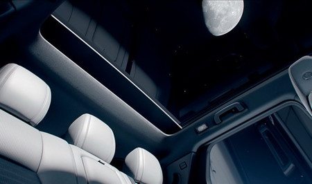 Descubre el espacio del Land Rover Discovery Sport al estilo NASA