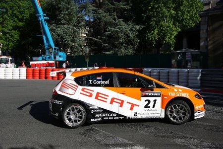 wtcc-tom-coronel-seat-tfsi-pau.jpg