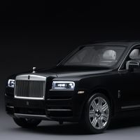 ¿Un Rolls Royce Cullinan por 400,000 pesos? Sí, pero a escala 1:8