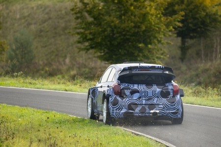 Hyundai desvela la primera imagen de su nuevo i20 WRC