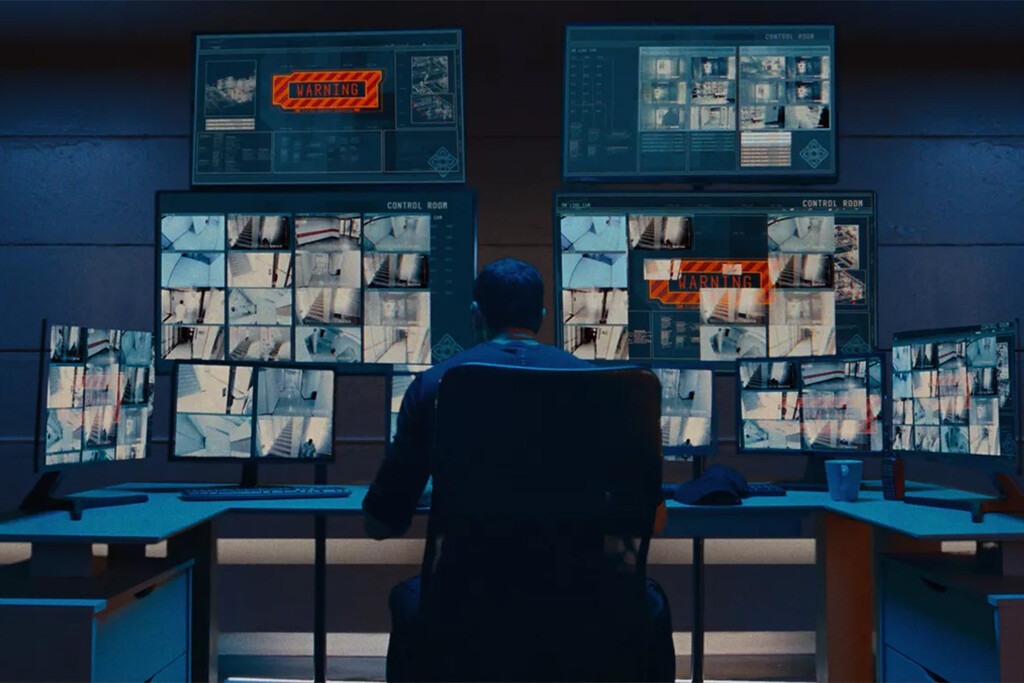 Lo viste en John Wick 4, ahora estrena un thriller sci-fi donde hace lo que mejor sabe hacer: machacar bastantes huesos