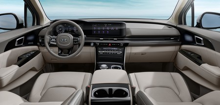KIA Sedona 2021 nos muestra su nuevo interior mucho más tecnológico