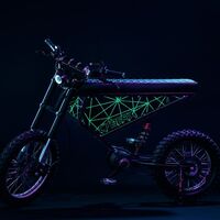 Xion Cyber X: una moto eléctrica psicodélica con 5 KW de potencia, por 3.230 euros