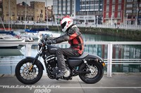 Harley-Davidson Sportster Iron 883, prueba (conducción en ciudad, carretera y autopista)