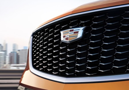 Cadillac continúa apostando por el SUV. El XT6 se estrenará en el Auto Show de Detroit