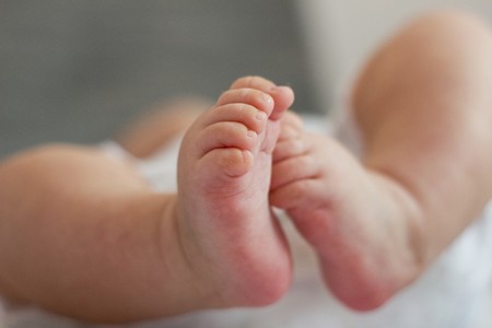 Muere un bebé de diez meses con coronavirus en Estados Unidos