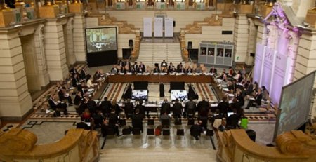 El fascismo útil. Hungría promueve el filtro censor europeo