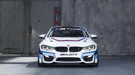 Así es el BMW M4 GT4, lo último de BMW Motorsport