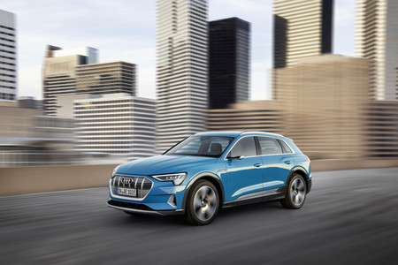 Dos cajas de cambio y una sola marcha: así de sorprendente es la transmisión del Audi e-tron