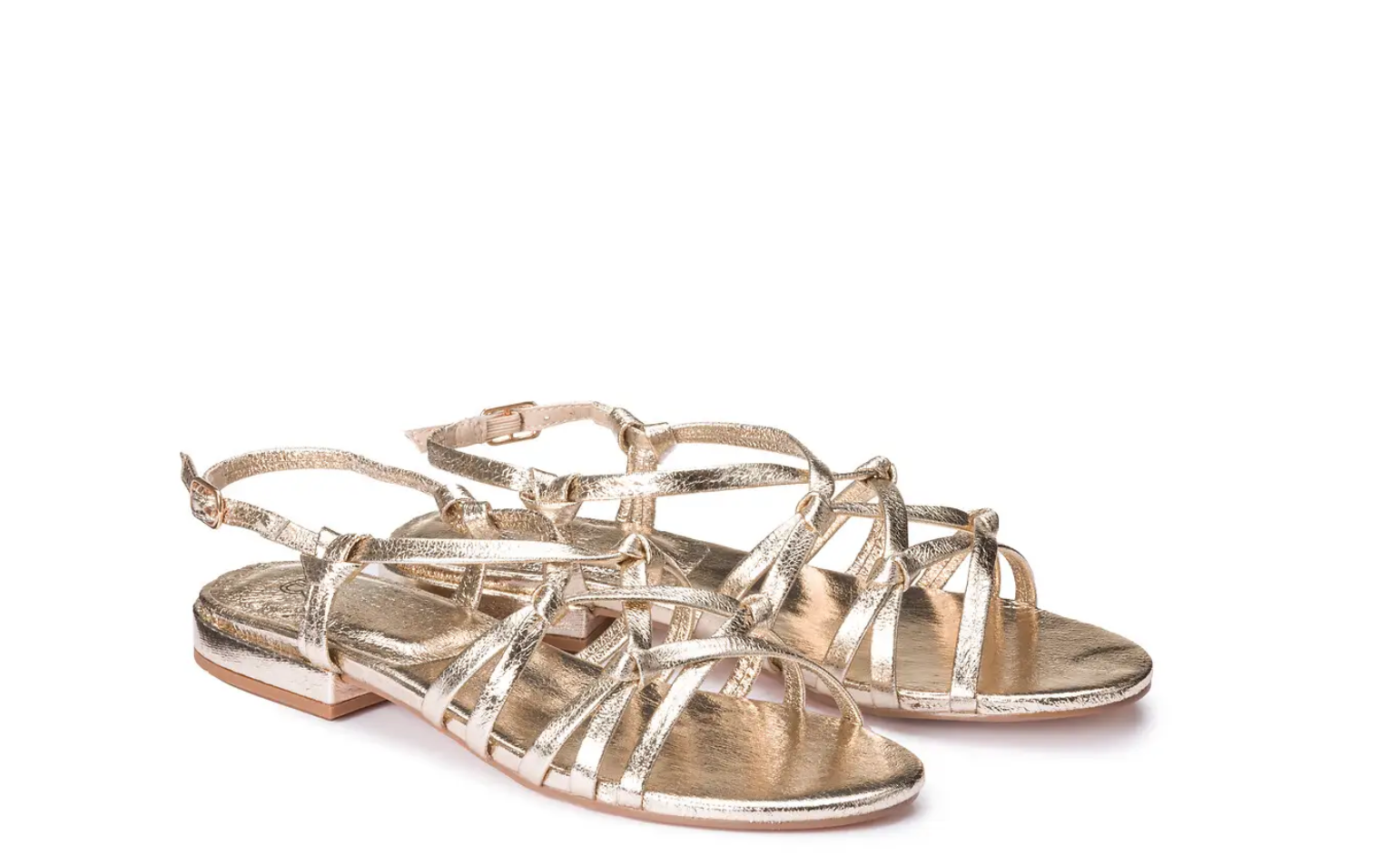 Sandalias planas con correas finas dorado