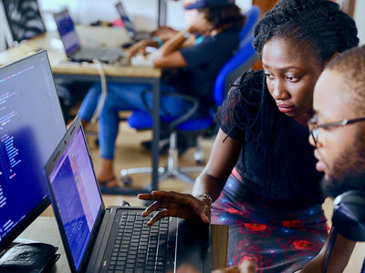 Aquí tienes más de 500 cursos de programación gratis que puedes empezar en febrero