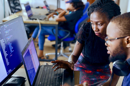 Aquí tienes más de 500 cursos de programación gratis que puedes empezar en febrero