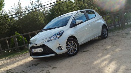 No echamos de menos al diesel en la prueba del Toyota Yaris 110