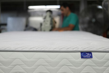 Dlx Mattress Flh0i0zlqiw Unsplash